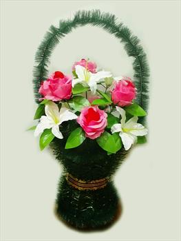 Корзина с  розами ритуальная К156