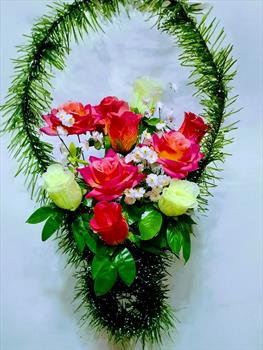 Корзина с розами К366
