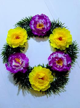 Венок ритуальный В561