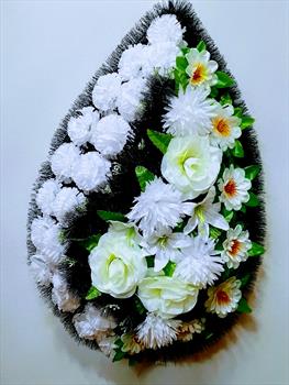 Венок ритуальный В402