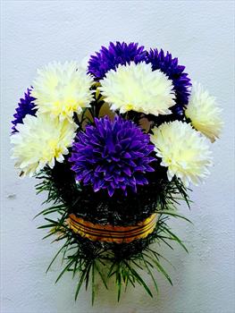 Вазон с хризантемами К179